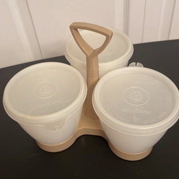 Vintage Tupperware Condiment Caddy in Great Condition with Original Lids - Picture 7 of 7